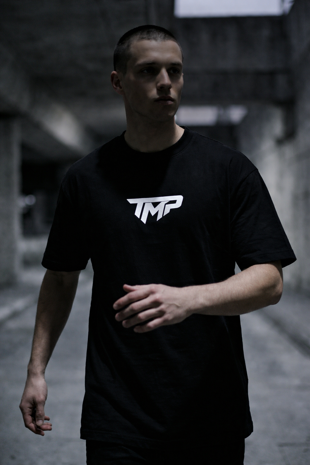 TIMEUP Essential T-Shirt-- Everyday standout